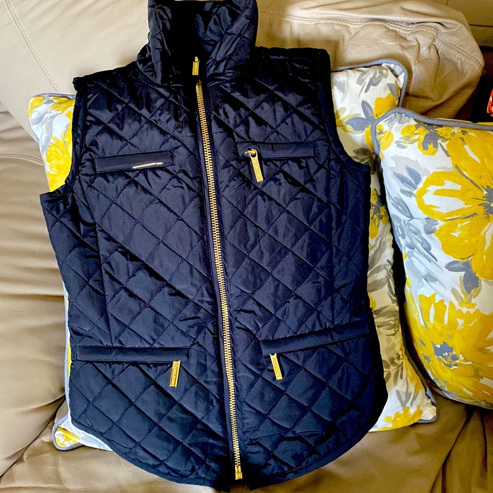 Michael Kors sleeveless packable vest